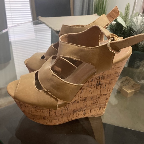 Used brown wedge sandals - Picture 2 of 4